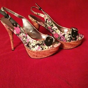 Floral & cork size 11 stillettos